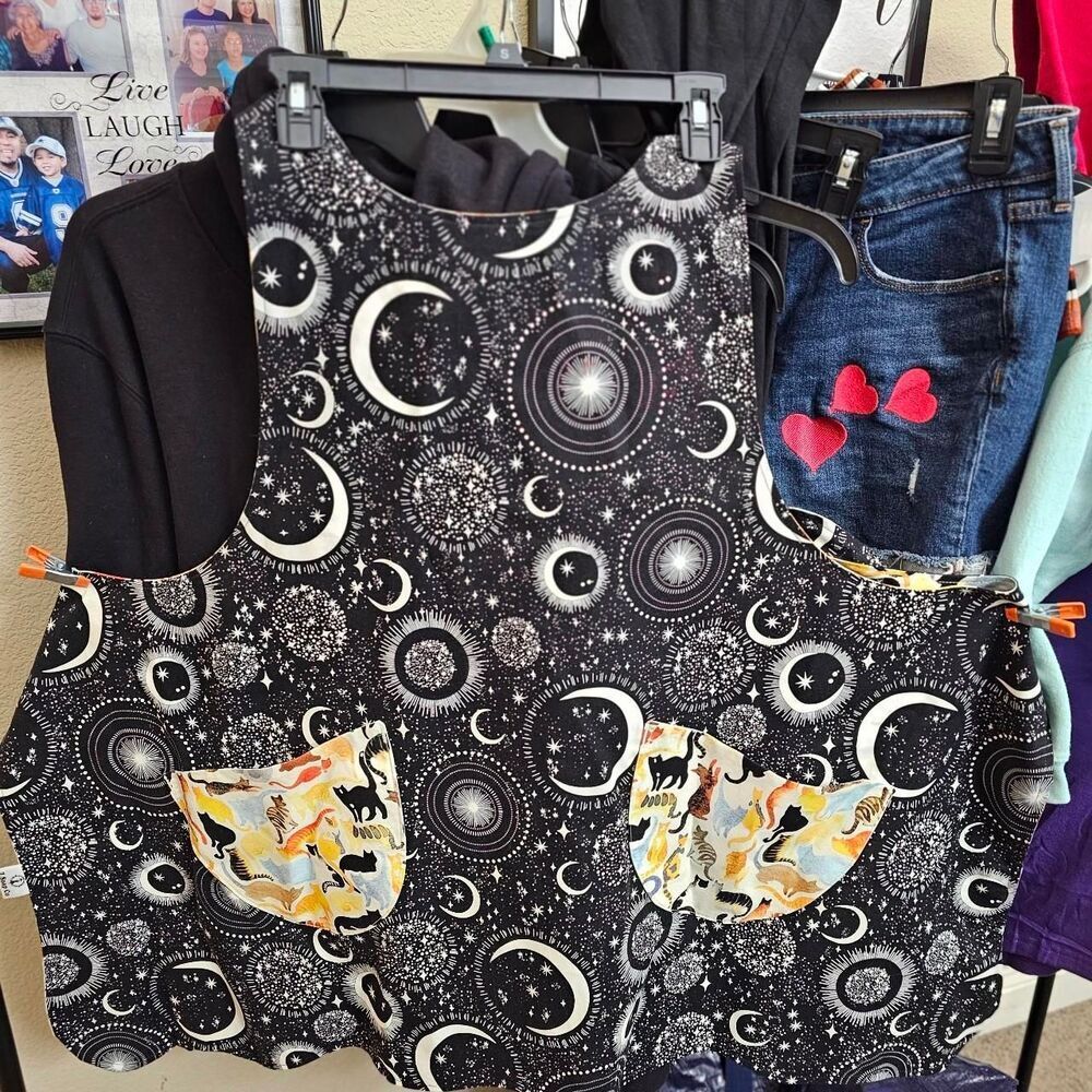 Handmade Reversible Japanese Cross Back Apron Celestial Sun Moon Cats Pockets L